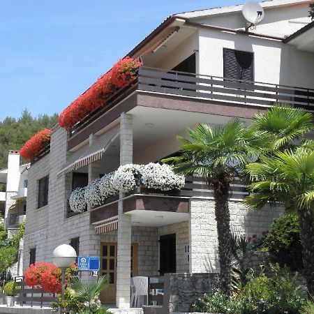 Apartments With A Parking Space Rabac, Labin - 13151 Eksteriør bilde